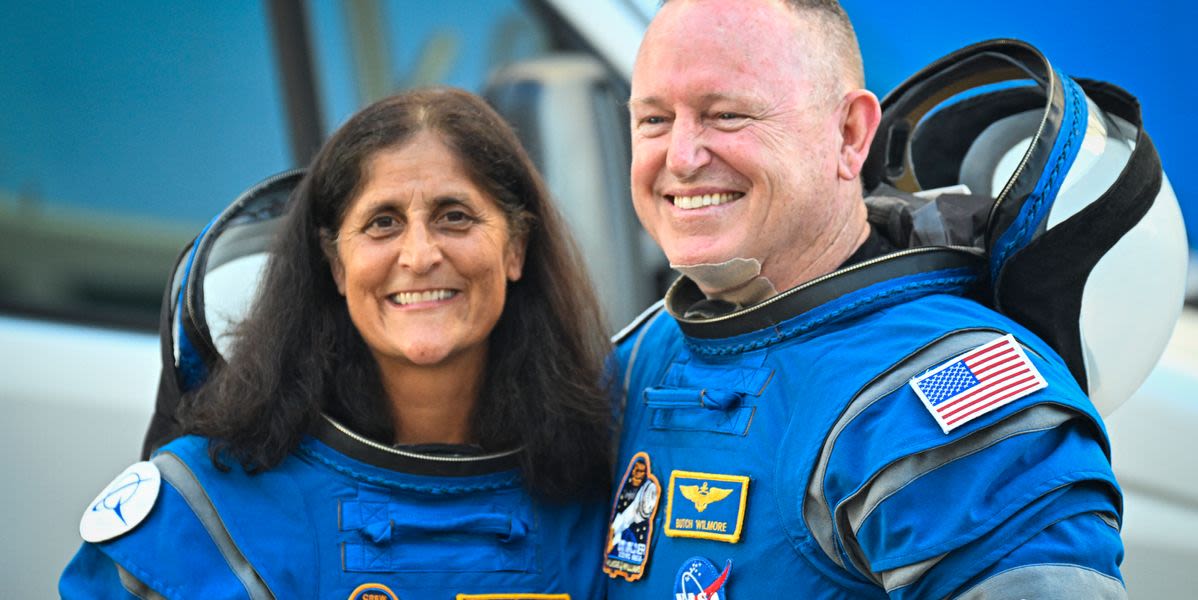 Astronauts Still Hopeful After Return To Earth Delayed