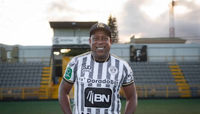 Hernán Medford salió en defensa de técnicos ticos luego del juego Sporting vs. Alajuelense