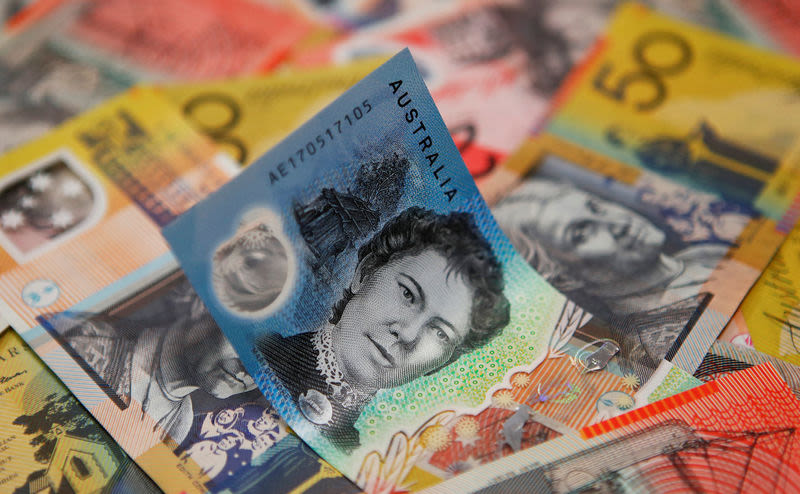 UBS maintains RBA rate cut forecast, weighs in on AUD/USD By Investing.com