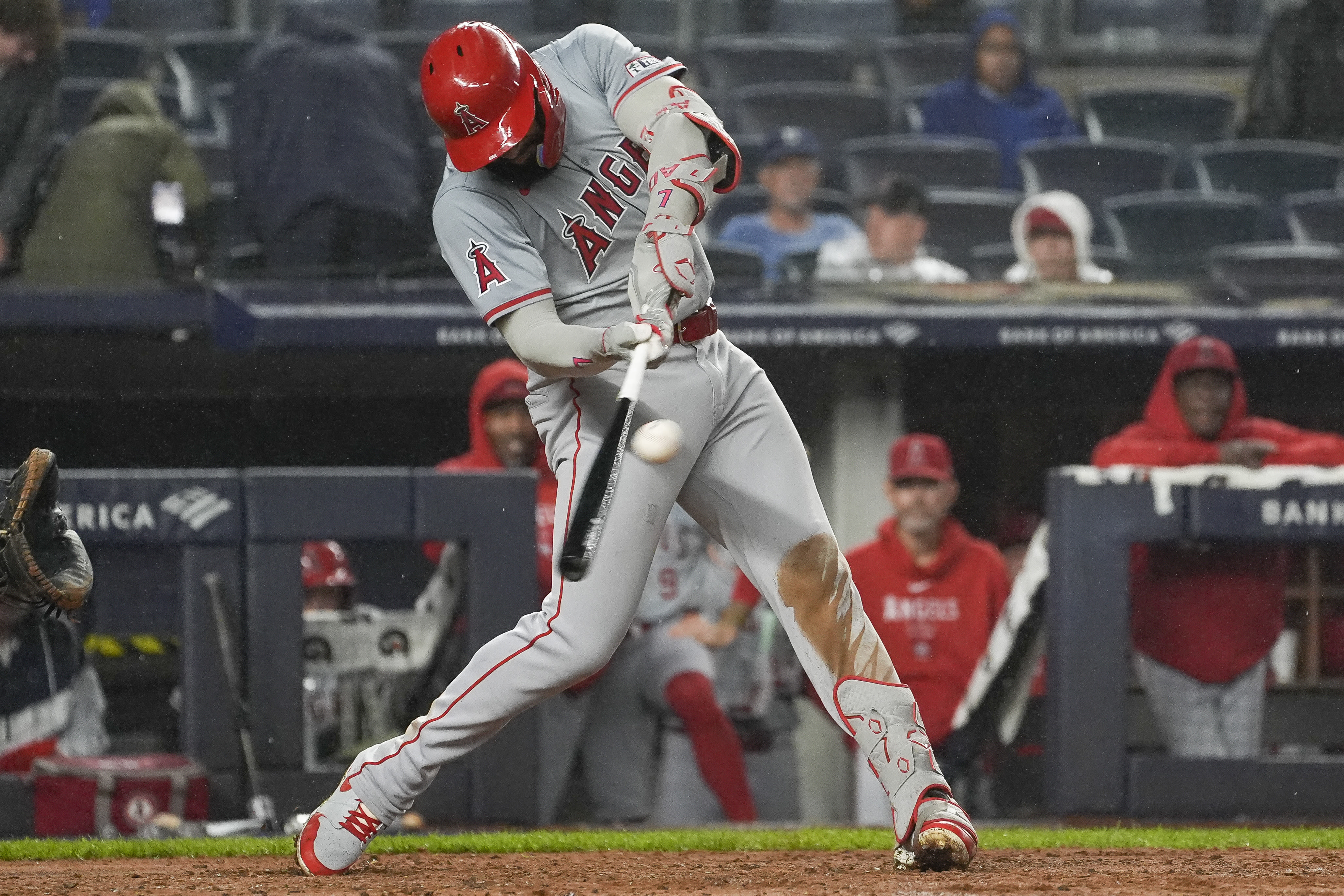 Alex Call's single in the 10th lifts Nationals to walk-off win over Angels