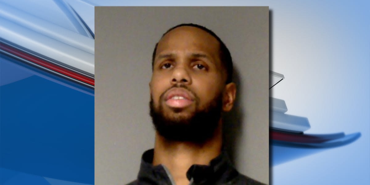 Holt Boys Basketball coach facing multiple felony charges, including child sexually abusive activity