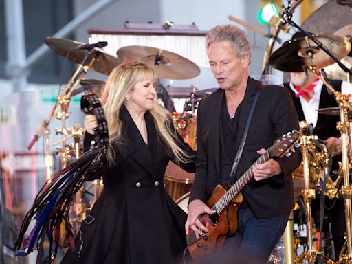 Mick Fleetwood Wants ‘Healing’ Between Stevie Nicks and Lindsey Buckingham: ‘That Doesn’t Have to Take the Shape of a Tour, Necessarily’