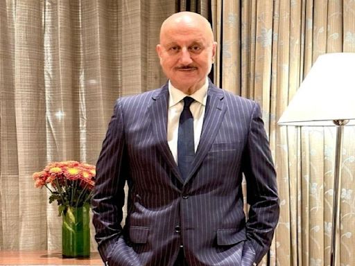 Anupam Kher alerts fans of his fake video promoting betting site: ‘Please don’t get conned by it’
