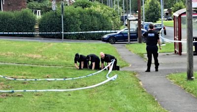 Four teens arrested after boy 'chased with machetes' in Leeds estate