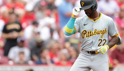 Andrew McCutchen hits home run as Pirates beat Reds