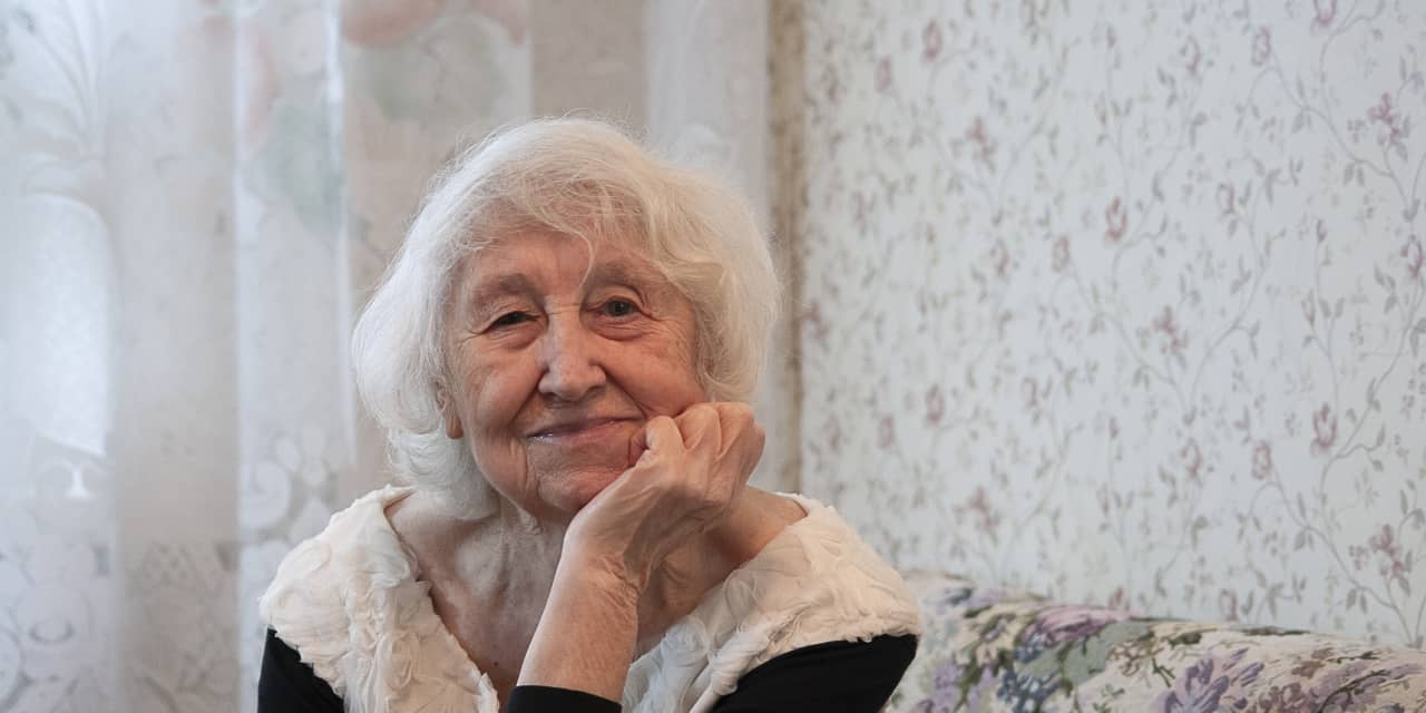 ‘Could a nefarious caregiver steal funds from our mother?’ My mom, 91, has a portfolio worth $5 million and insists on accessing her accounts online.