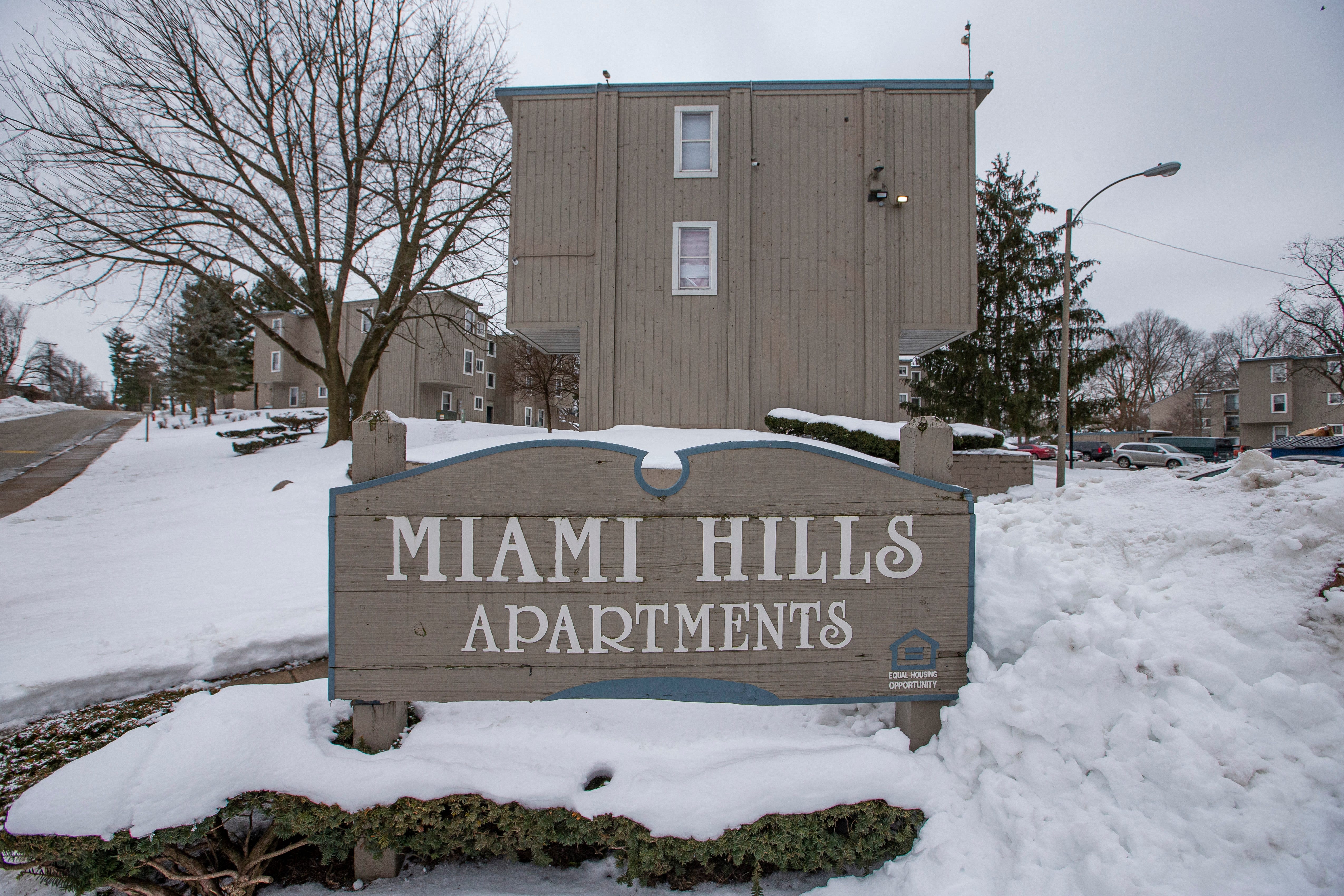 South Bend police detain person after Miami Hills Apartments shooting hospitalizes three