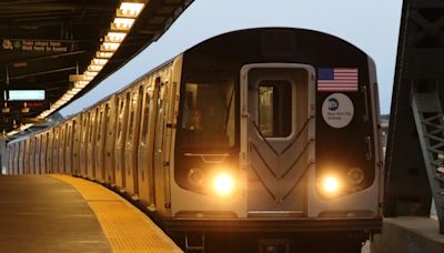 Person struck by train, causing Manhattan subway service to be delayed: MTA