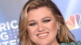 Kelly Clarkson Denies Dissing Taylor Swift And Travis Kelce Relationship