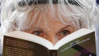 Opinion: Alice Munro's stories gave voice to women's unspoken, almost unspeakable, inner lives