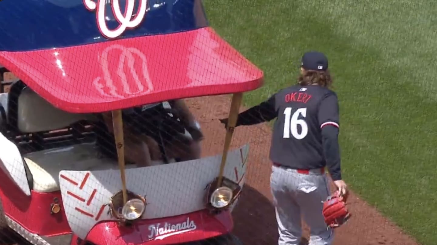 Twins Reliever Actually Tips Driver of Bullpen Cart on His Way to the Mound