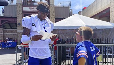 Bills receiver Keon Coleman thanks 10-year-old fan who made friendship bracelets for him