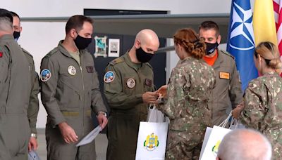 EFTC in Rumänien: Erster Lehrgang der F-16-Piloten bereit für den Einsatz