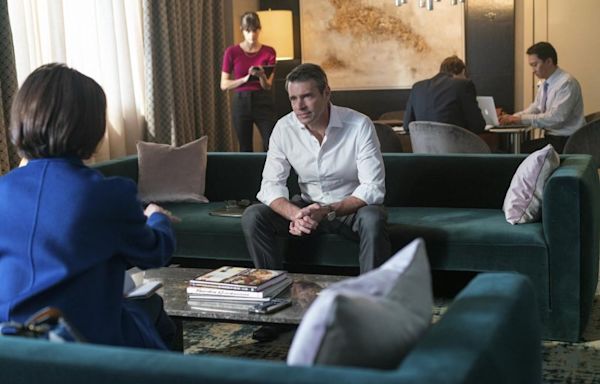 Scott Foley says Pete Buttigieg inspired his 'Girls on the Bus' presidential candidate