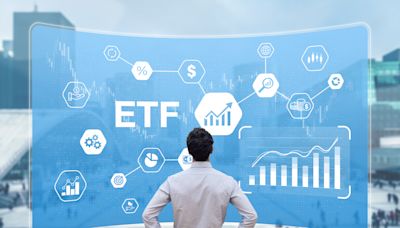 Investing in This High-Yield ETF Could Turn $500 Per Month Into $42,650 in Annual Passive Income