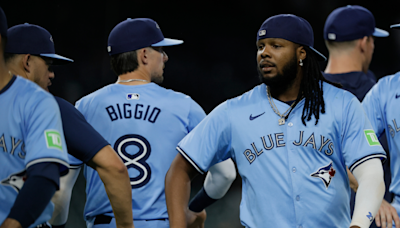 Toronto Blue Jays embrace 'Night Mode' in new Nike City Connect uniform