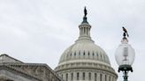 US political independents drift closer to Republicans' sour view of economy