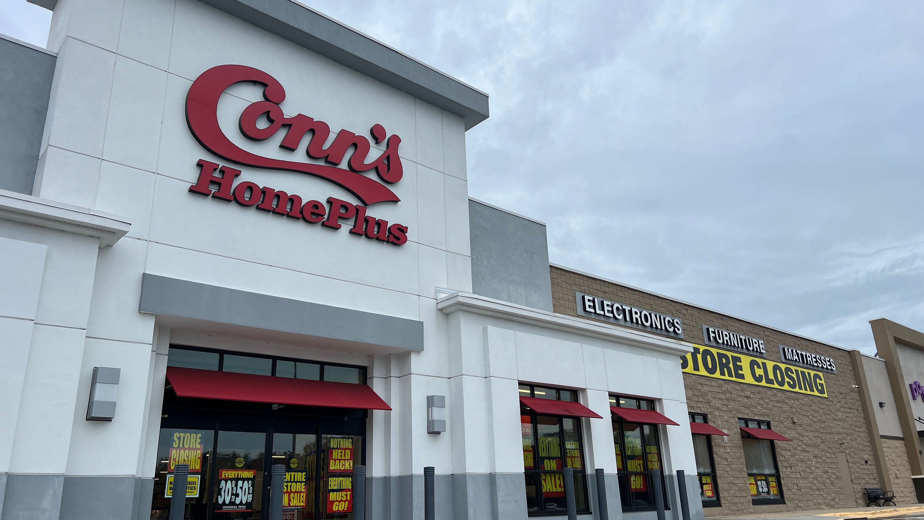 All Conn's HomePlus stores in Arizona are closing. Here's what to know and how to get deals