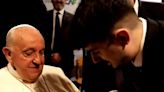El papa Francisco recibió a Luquitas Rodríguez durante una iniciativa de Scholas Occurrentes y el CAF