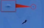 UFO captured zipping through the sky during Blue Angels airshow over New York beach