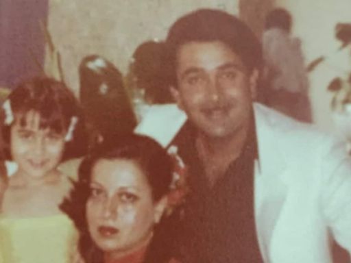 Kareena Kapoor’s Comment On Sister Karisma’s Father’s Day Post Is Too Good - News18