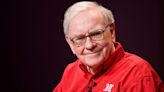 Warren Buffett's company just slashed its Apple stake — and grew its cash pile to a record $189 billion