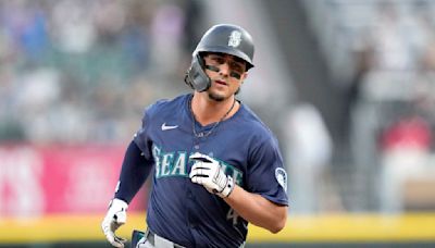 Rojas, Moore, Robles hit consecutive HRs in 1st, Mariners beat White Sox 10-0