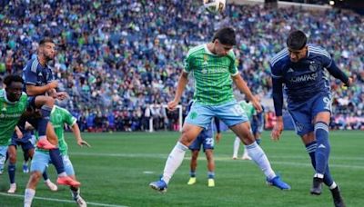 Alan Pulido marca doblete con el Kansas City en la MLS