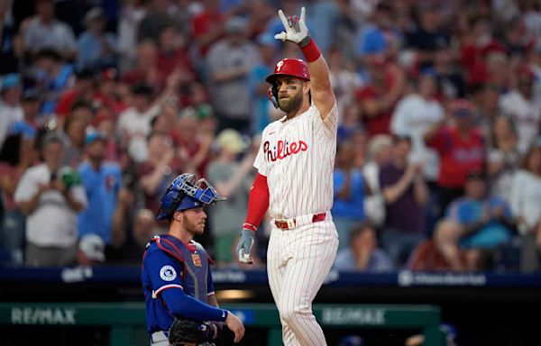 Ranger Suárez improves to 9-0, Harper homers in Phillies' 5-2 win over Rangers