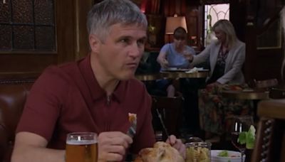 Emmerdale fans distracted by Caleb Milligan’s dinner in the Woolpack