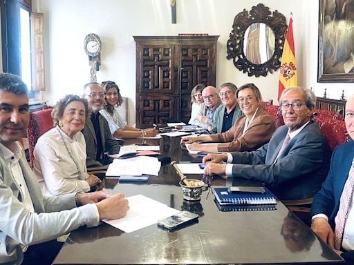 La Diputación de Palencia inicia el proceso para celebrar el centenario del nacimiento de Enrique Fuentes Quintana