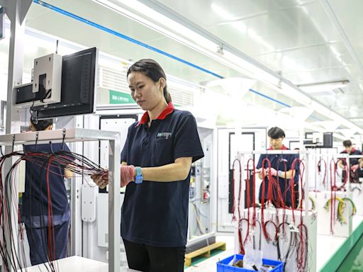 China Factory Activity Shrinks Again; Home Sales Slump Slows