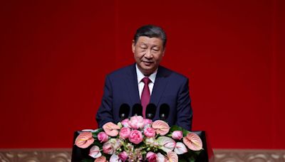 Xi Tells Politburo China Needs Financial Regulations With Teeth
