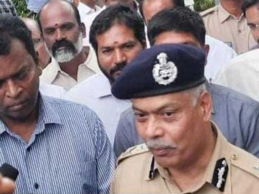 Evidence point to conspiracy in Sub-Collector’s office fire at Madanapalle, says DGP