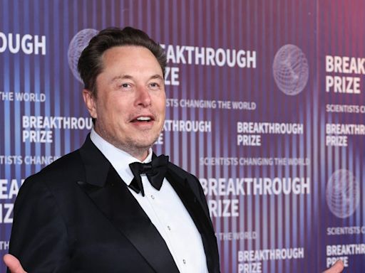 Elon Musk is a homeowner again, despite his claims of couch surfing