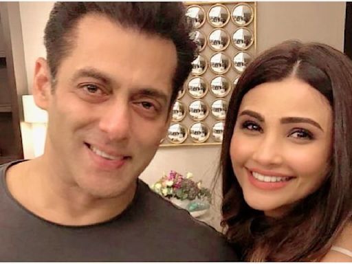 Salman Khan’s film sets are like a ‘resort’; Jai Ho co-star Daisy Shah gives peek into arrangements including tents, 3 tables of food and more