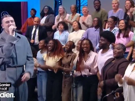 Quotidien accusé de racisme - La chorale sort du silence et dénonce un "environnement hostile"