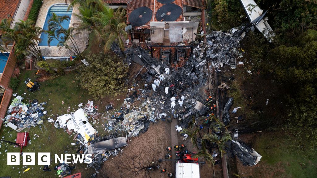 Brazil plane crash: 21 bodies recovered after disaster