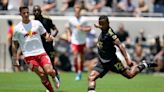 Arango y Palacios anotan en victoria de LAFC sobre Red Bulls