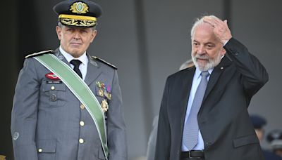 A jornal, comandante do Exército admite 'erro coletivo' da Força em post de general sobre impunidade às vésperas de julgamento de Lula