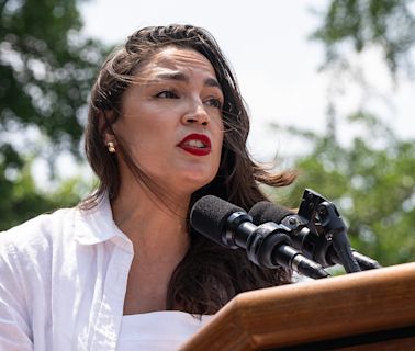 AOC Slams Effort to Oust Biden in Lengthy Livestream