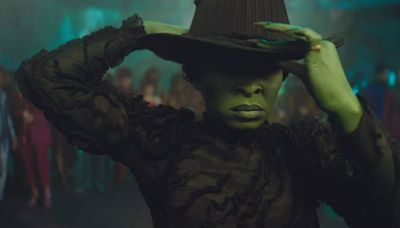 Elphaba desafia a gravidade em trailer oficial de Wicked