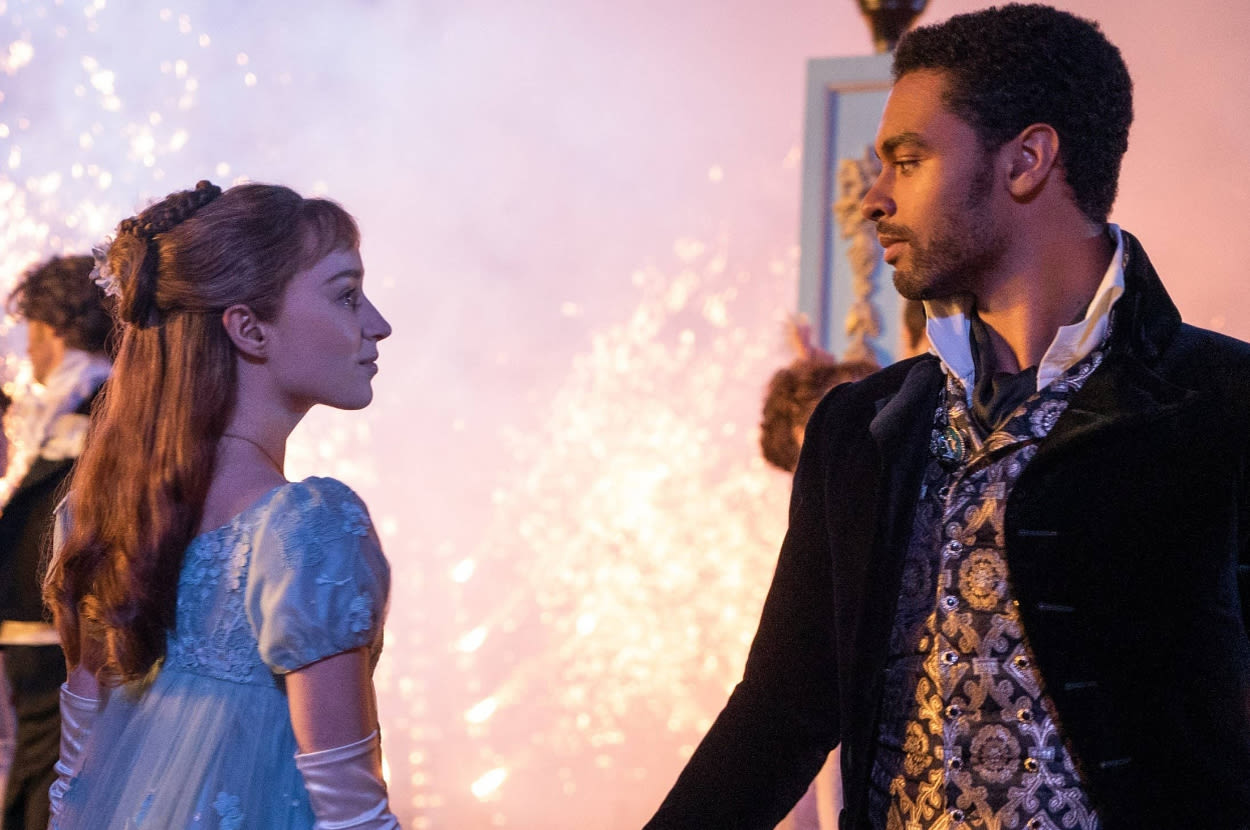 Daphne And Simon Weren't Mentioned At All During Season 3 Of "Bridgerton" — Here's Why