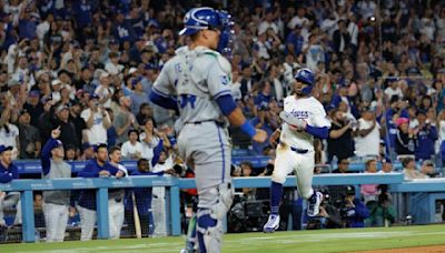 Miguel Rojas, Chris Taylor and Freddie Freeman fuel Dodgers comeback win over Royals