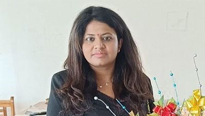 Trainee IAS officer Puja Khedkar alleges harassment by Pune Collector who ordered her transfer