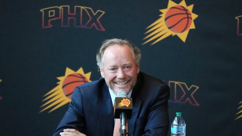 New Phoenix Suns head coach Mike Budenholzer called family ‘a gift’ in press conference