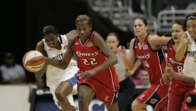 Rockets Owner Tilman Fertitta Interested in Bringing WNBA Back to Houston