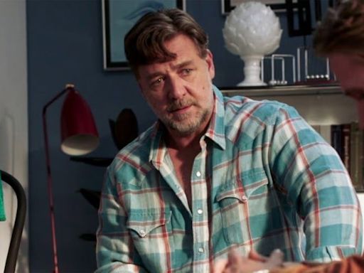 ...betrayal of everything we’ve talked about”: Russell Crowe Complaining About Ryan Gosling’s Dirty Work in a Couple Therapy Will Never Not...