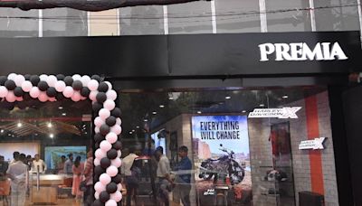 Hero MotoCorp Opened Second 'Premia' Dealership in Kolkata - Offering Premium Bikes and More - News18