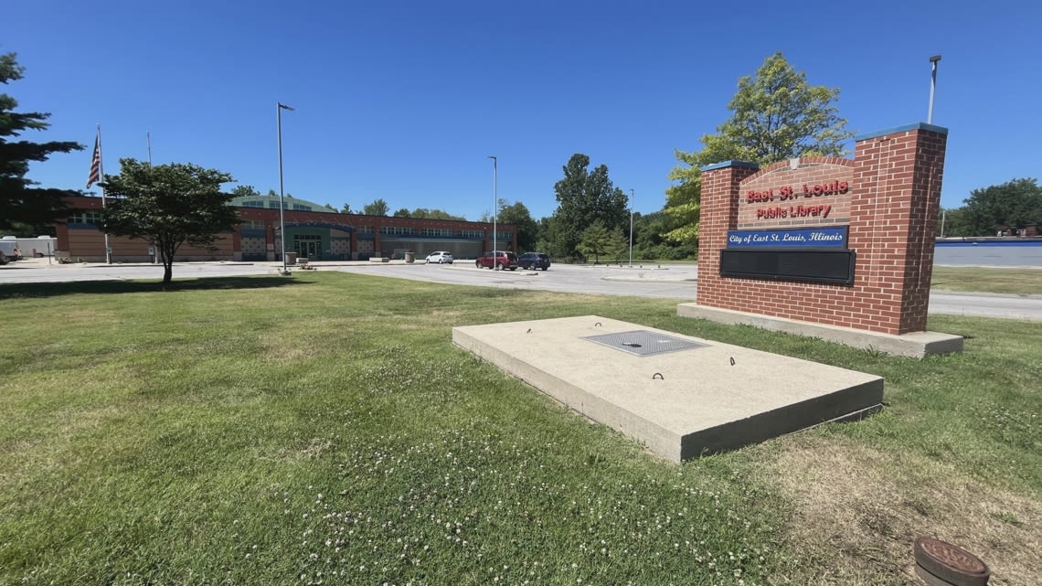 Staff member resigns at East St. Louis Public Library over allegations of embezzlement